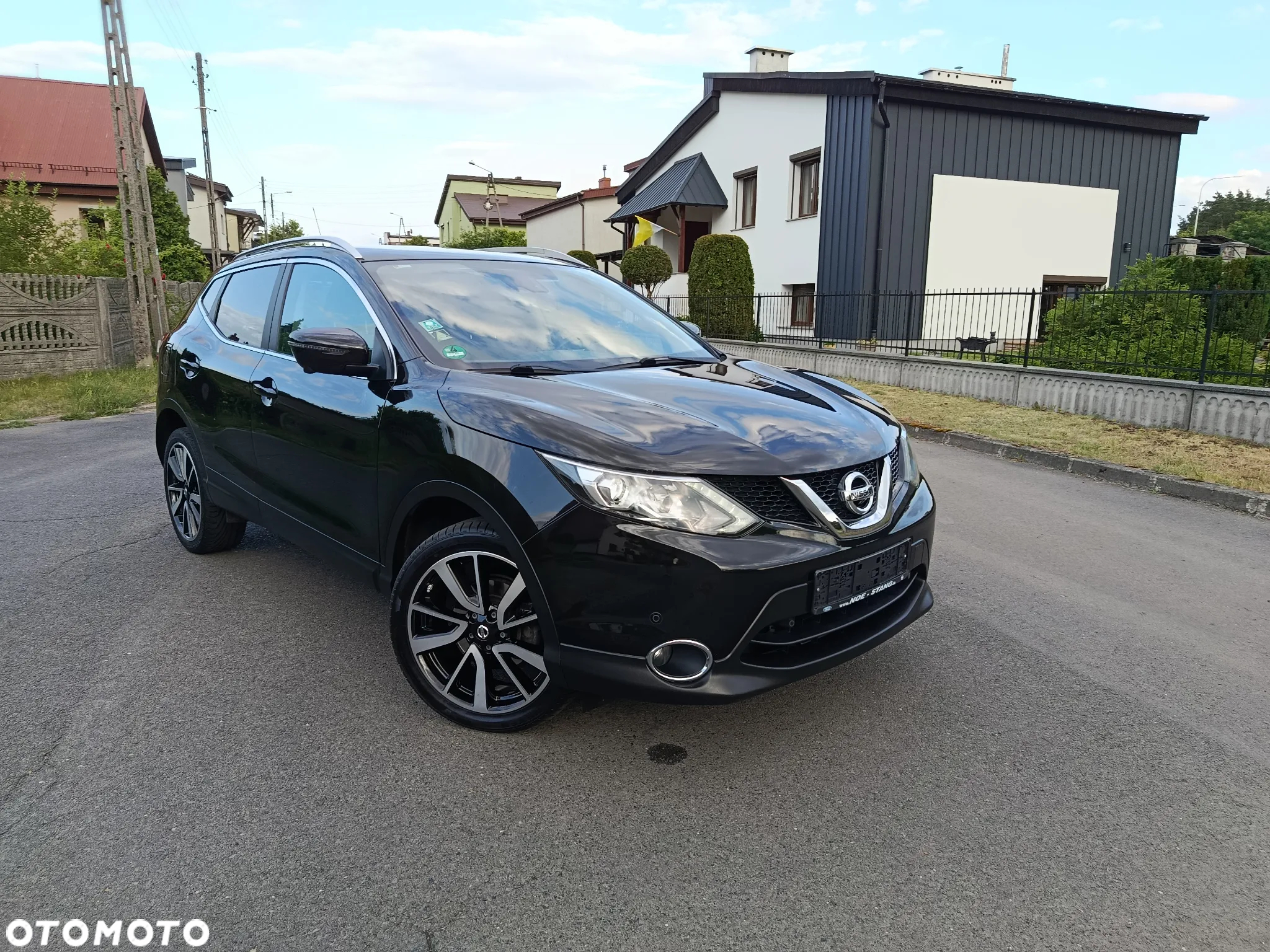 Nissan Qashqai 1.6 DIG-T Tekna+ - 3