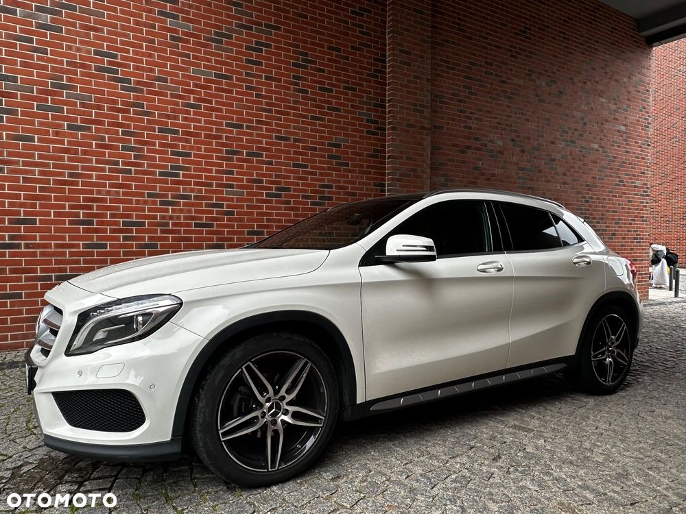 Mercedes-Benz GLA 200 (CDI) d 4-Matic - 34