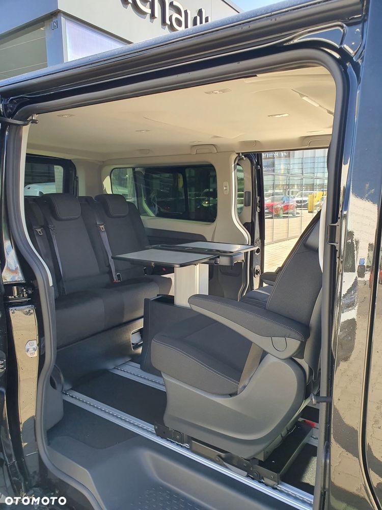 Renault Trafic 2.0 dCi - 12