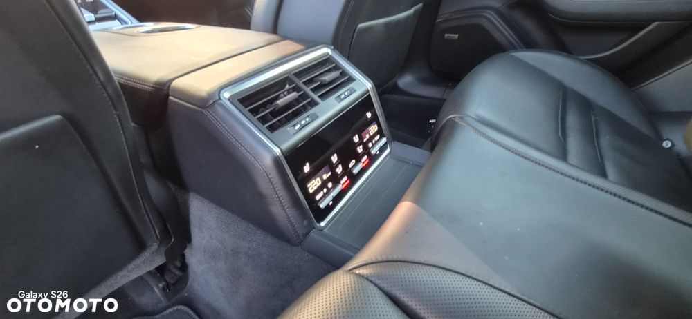 Porsche Panamera 4S - 13