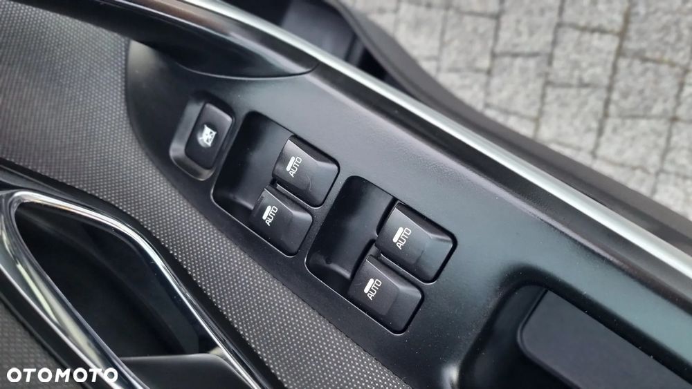 Kia Ceed 1.4 CVVT Fifa World Cup Edition - 18