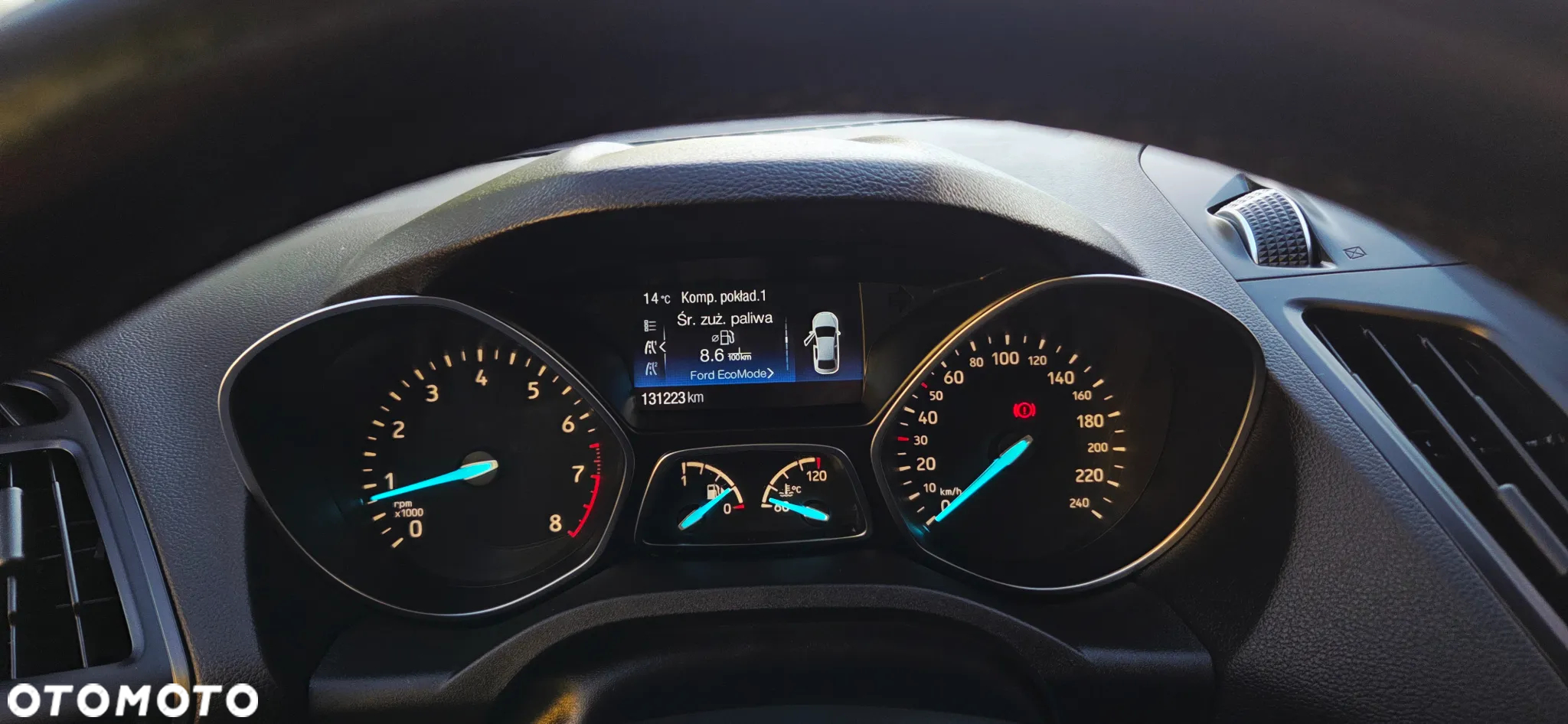 Ford Kuga 1.5 EcoBoost FWD Edition ASS MMT6 - 25