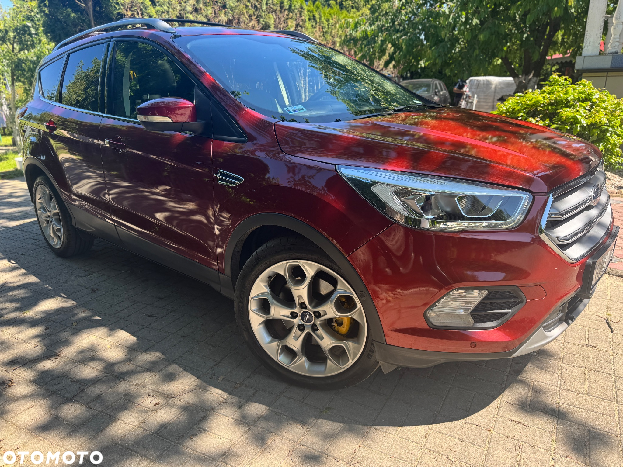 Ford Escape 2.0 EcoBoost AWD Titanium - 11