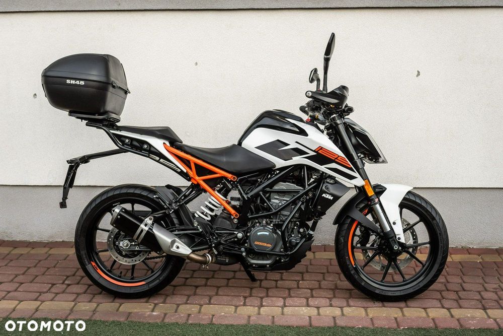 KTM Duke - 4