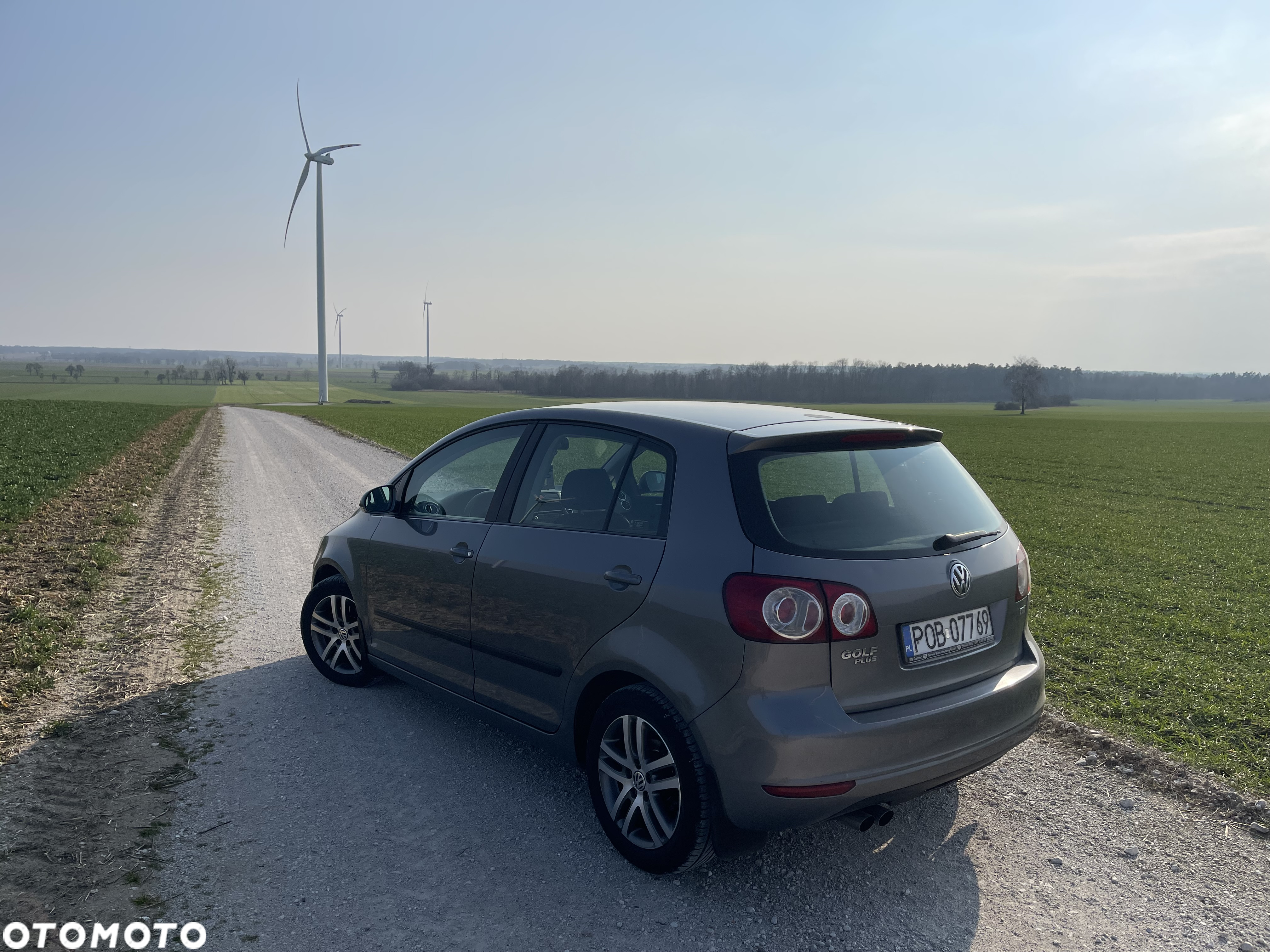 Volkswagen Golf Plus 2.0 TDI Comfortline - 7