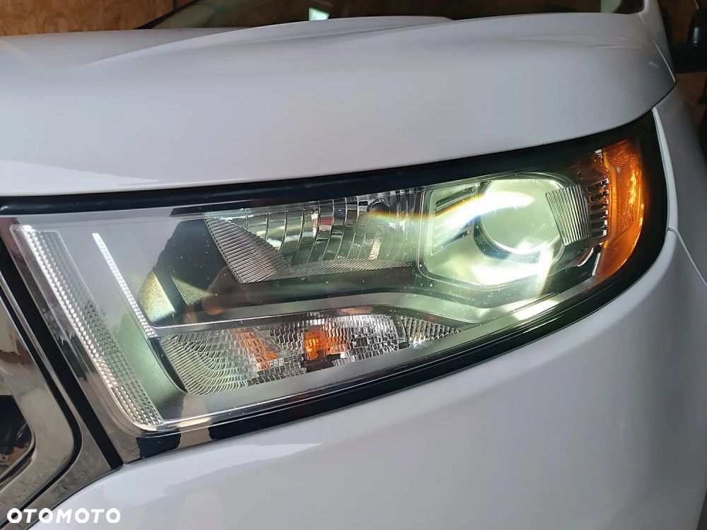 Ford Edge - 25