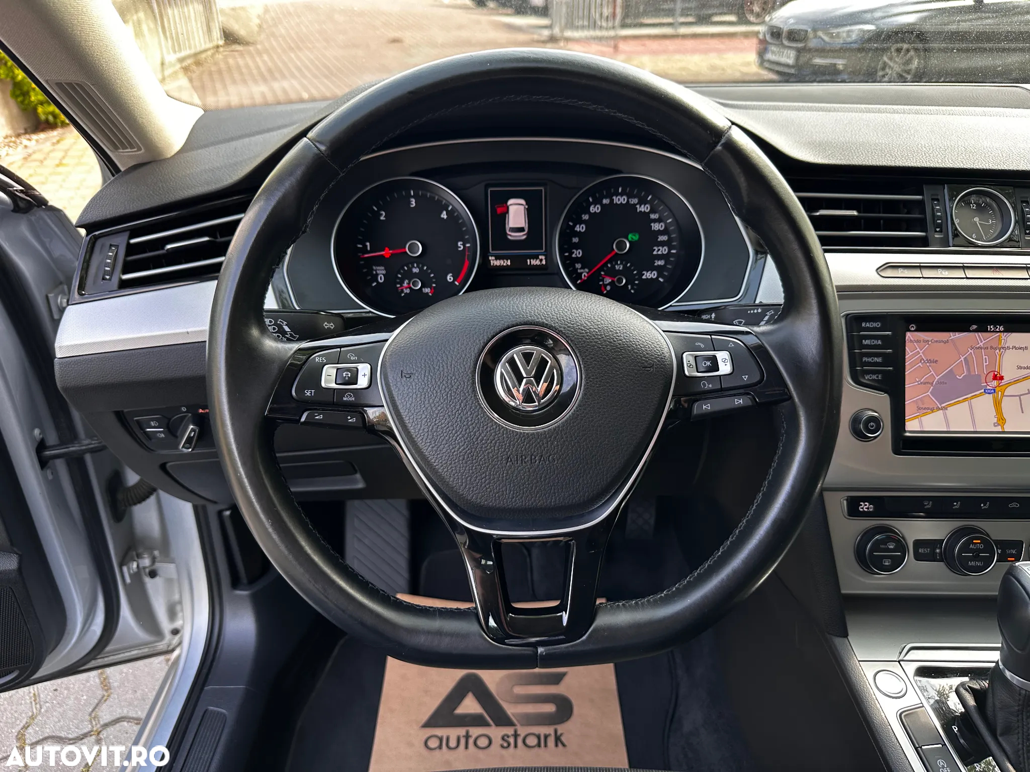 Volkswagen Passat Variant 1.6 TDI (BlueMotion Technology) DSG Comfortline - 22
