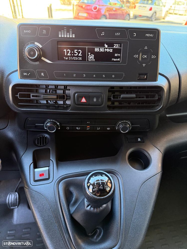 Citroën BERLINGO 1.6 HDI - 19