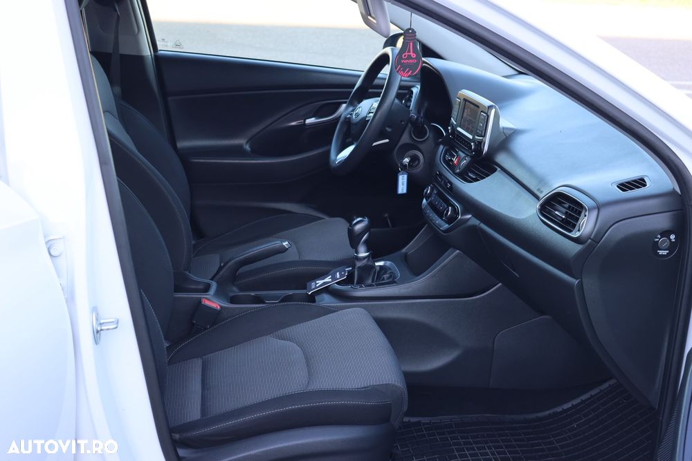 Hyundai i30 1.6 CRDI Select - 21