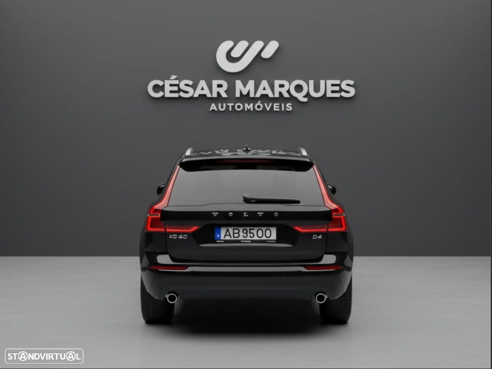 Volvo XC 60 2.0 D4 Momentum Plus - 4