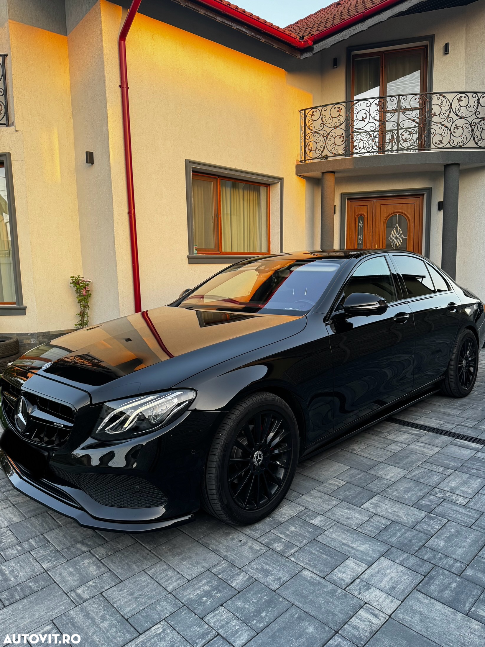 Mercedes-Benz E 220 d T-Modell Aut. - 10