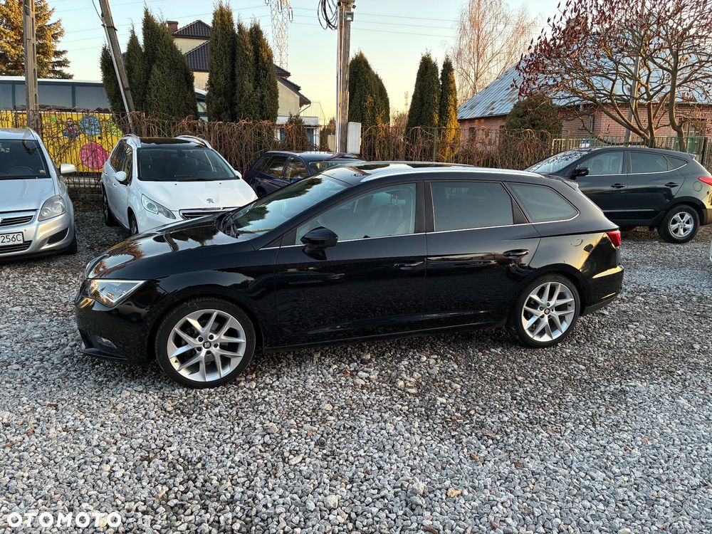 Seat Leon 1.6 TDI DPF E-Ecomotive Style - 4