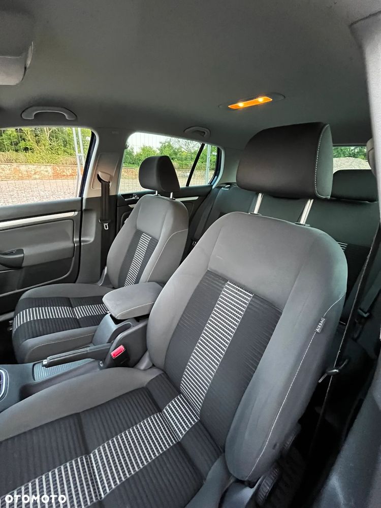 Volkswagen Golf 1.4 TSI United - 17