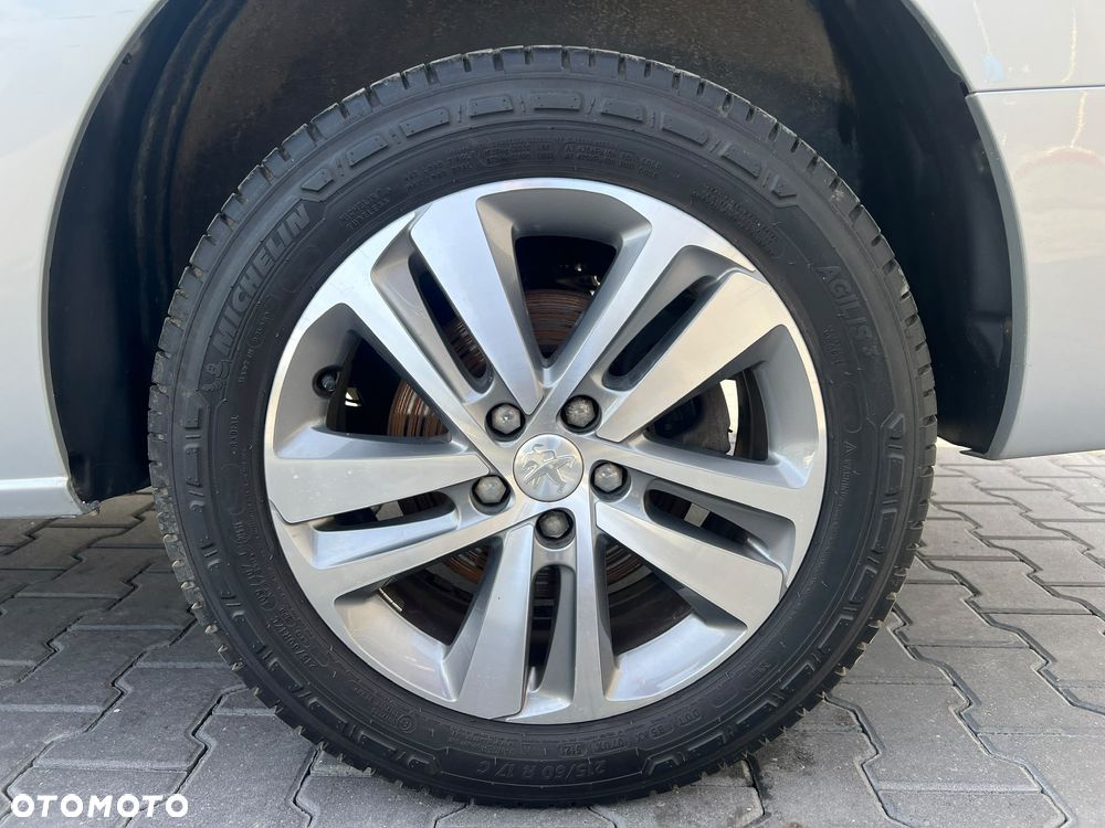 Peugeot Expert L3H1 EAT8 TwinCab Premium - 29