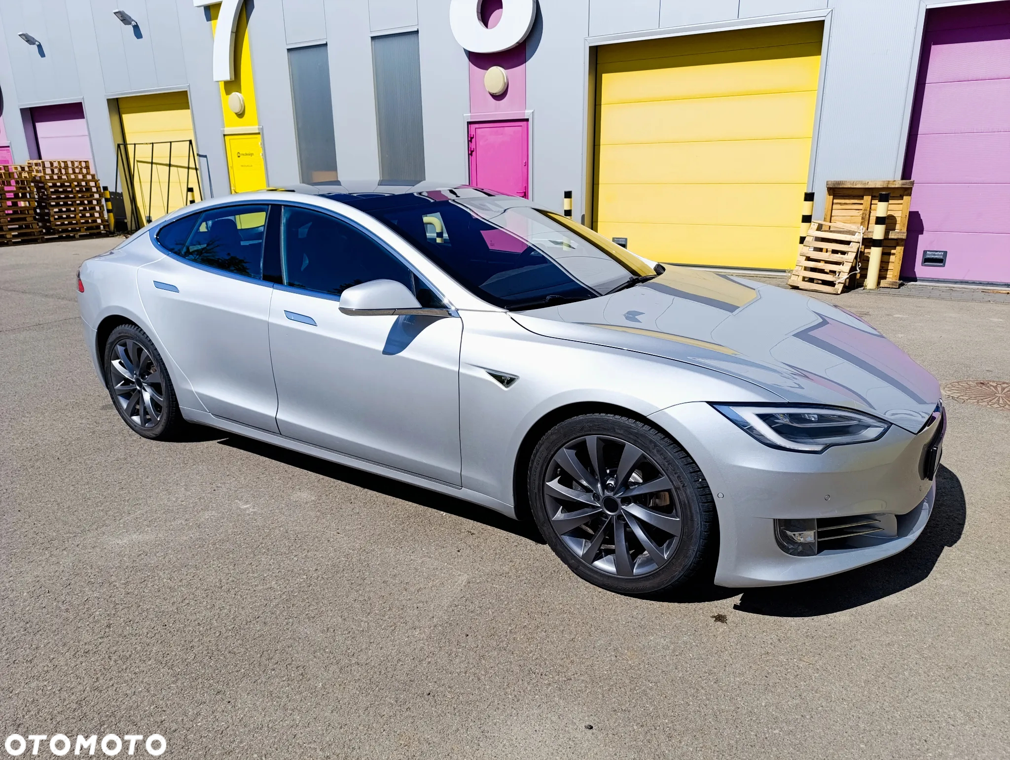 Tesla Model S Long Range Plus - 17