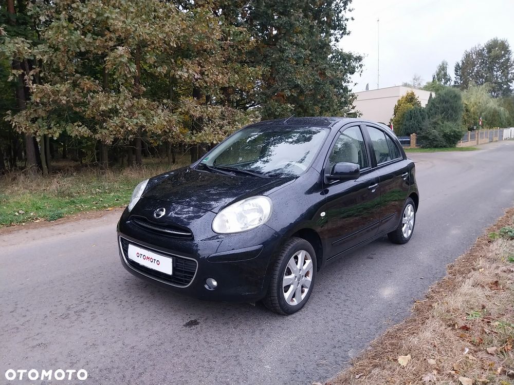 Nissan Micra - 1