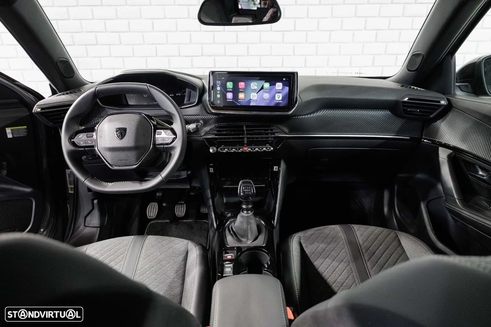 Peugeot 2008 1.2 Allure - 12