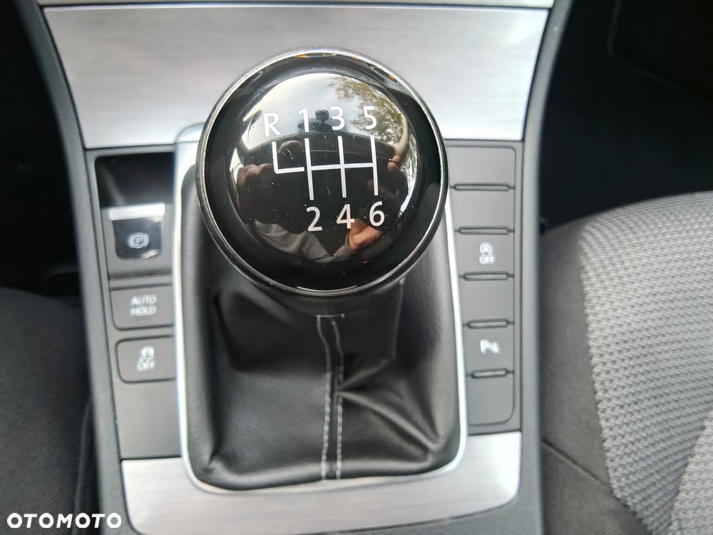 Volkswagen Passat Variant - 36