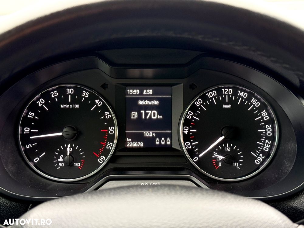 Skoda Octavia 1.6 TDI (Green tec) Joy - 20