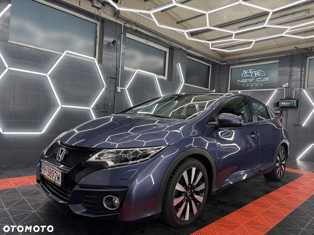 Honda Civic 1.8 i-VTEC Sport Black Edition - 13
