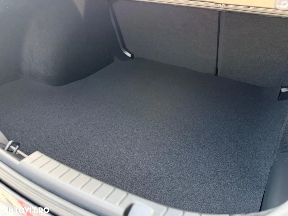 Mazda 3 e-SKYACTIV-G 140 M HYBRID Aut. CENTRE-LINE - 10