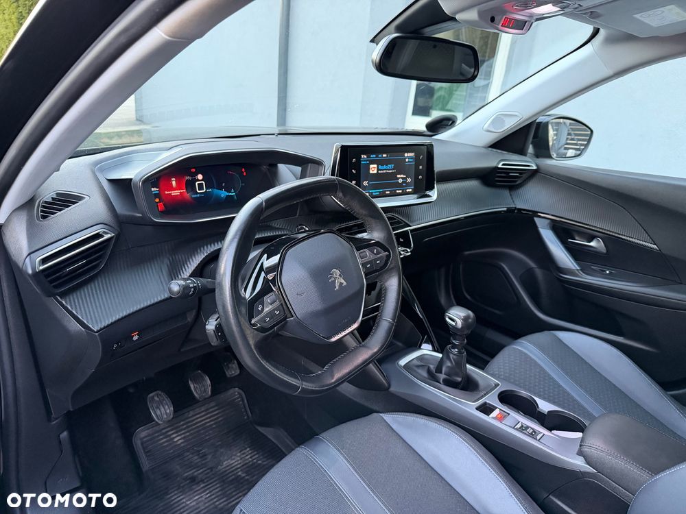Peugeot 2008 1.5 BlueHDi Allure S&S - 10
