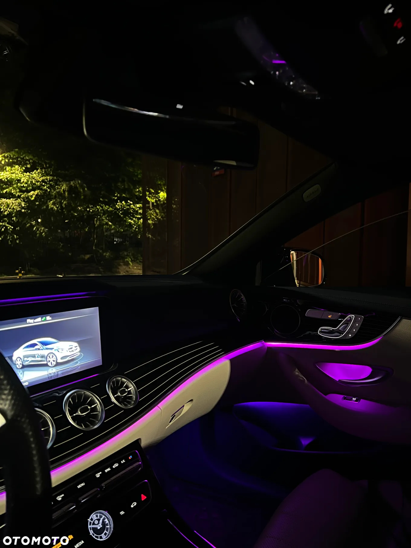 Mercedes-Benz Klasa E 220 d Coupe 9G-TRONIC - 18