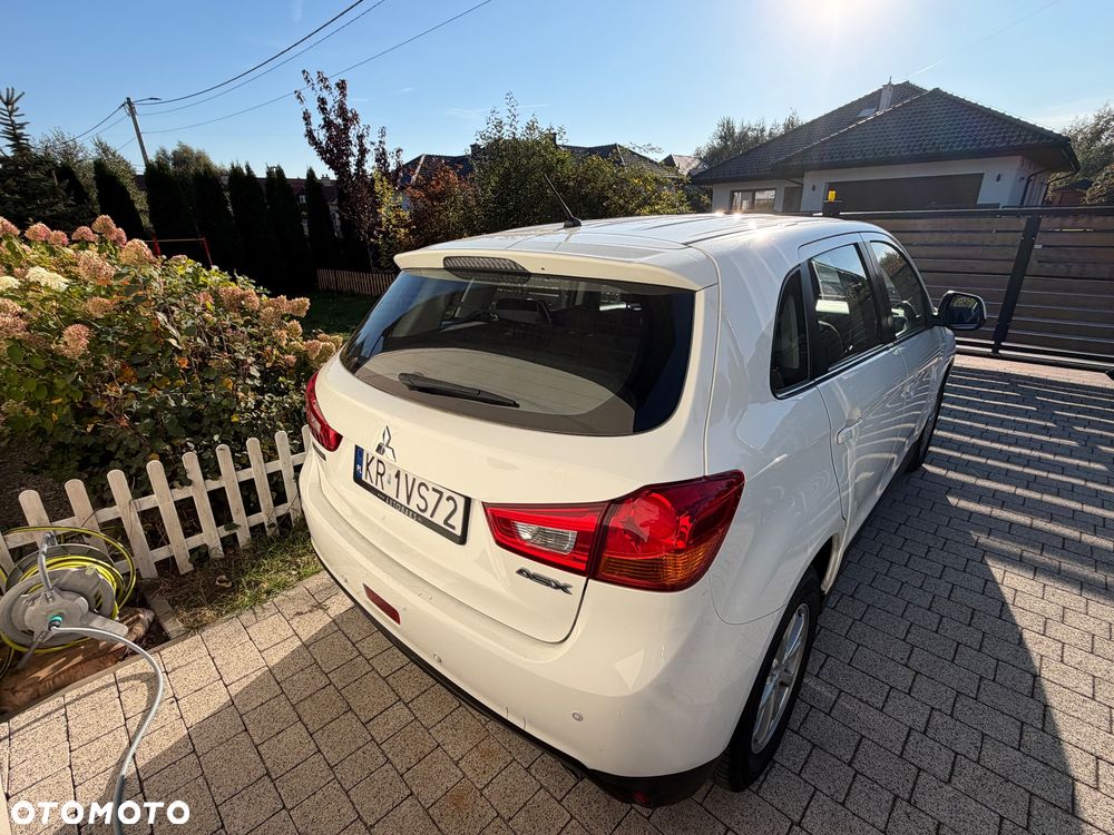 Mitsubishi ASX - 3