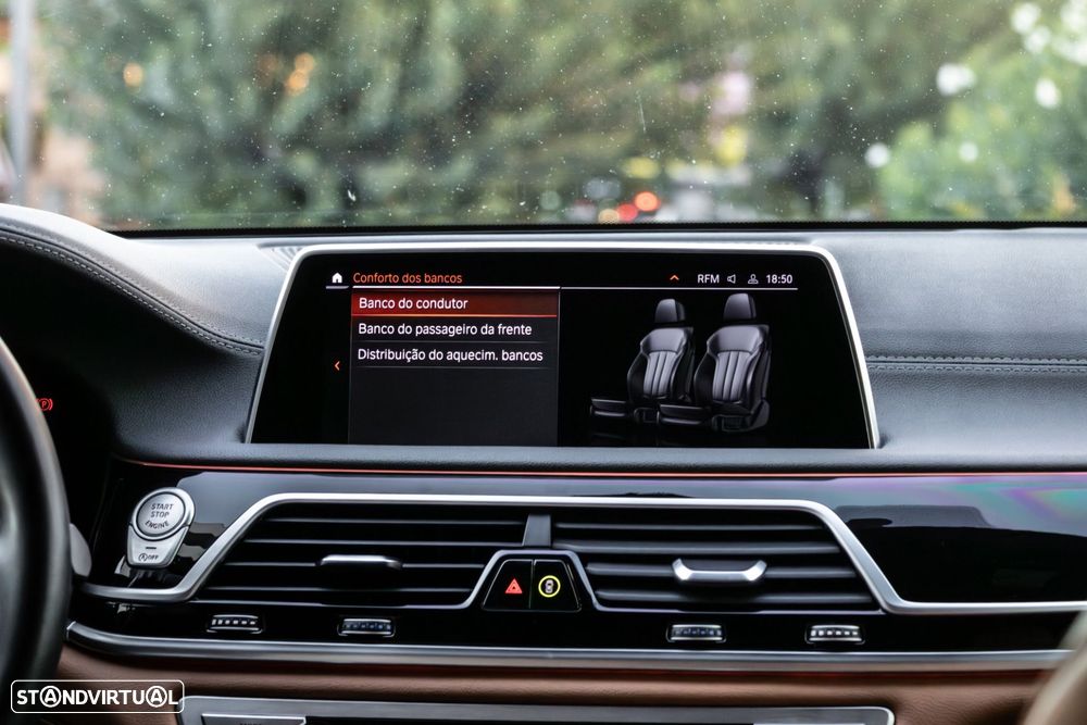 BMW 740 d xDrive Pack M Auto - 51