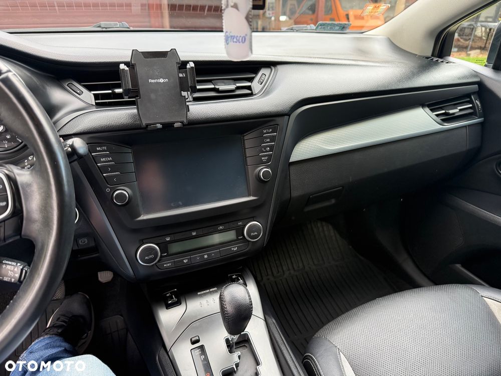 Toyota Avensis 2.0 Prestige MS - 17