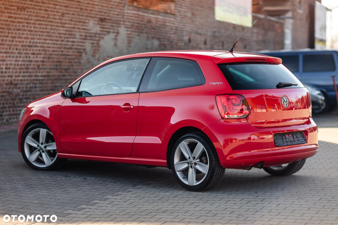 Volkswagen Polo - 17