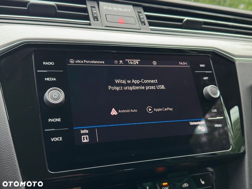 Volkswagen Passat - 17