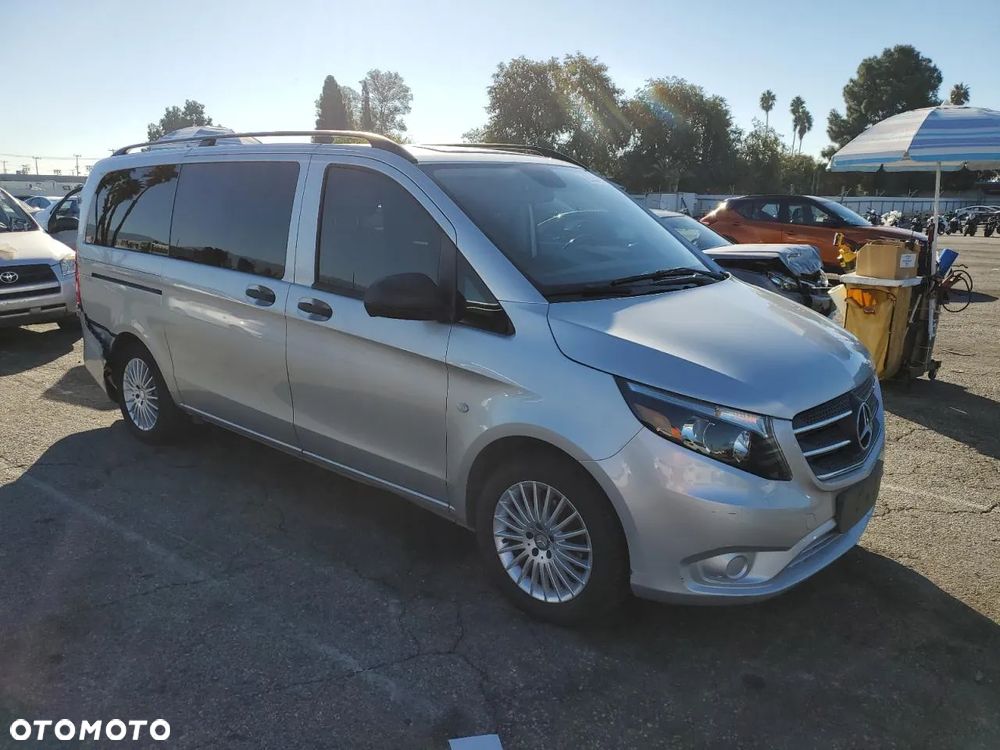Mercedes-Benz Vito - 1