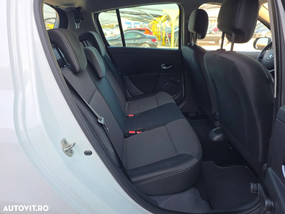 Renault Clio 1.5dCi Dynamique - 11