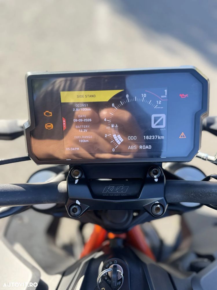 KTM 125 Duke - 5
