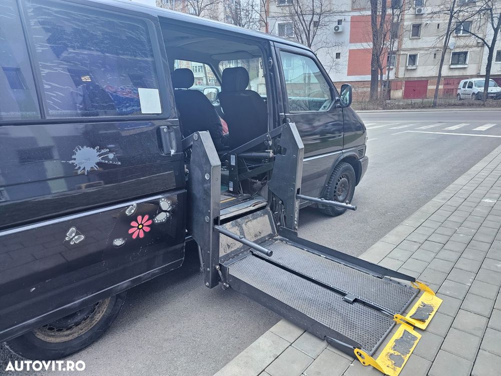 Volkswagen Caravelle - 3