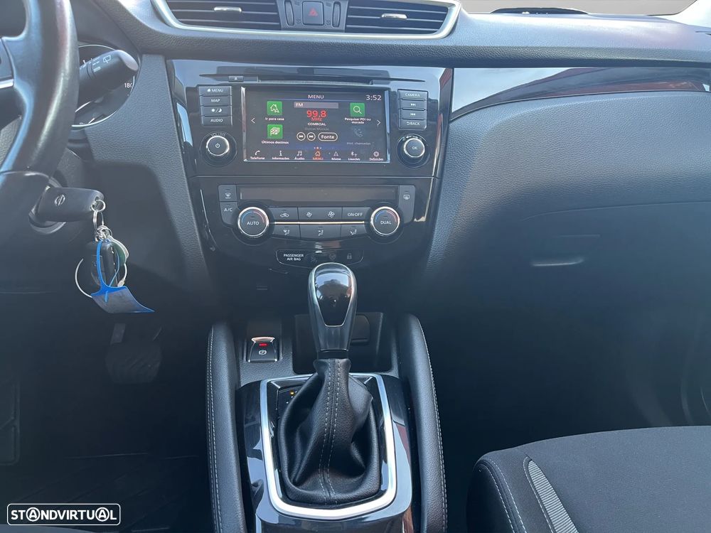 Nissan Qashqai - 11