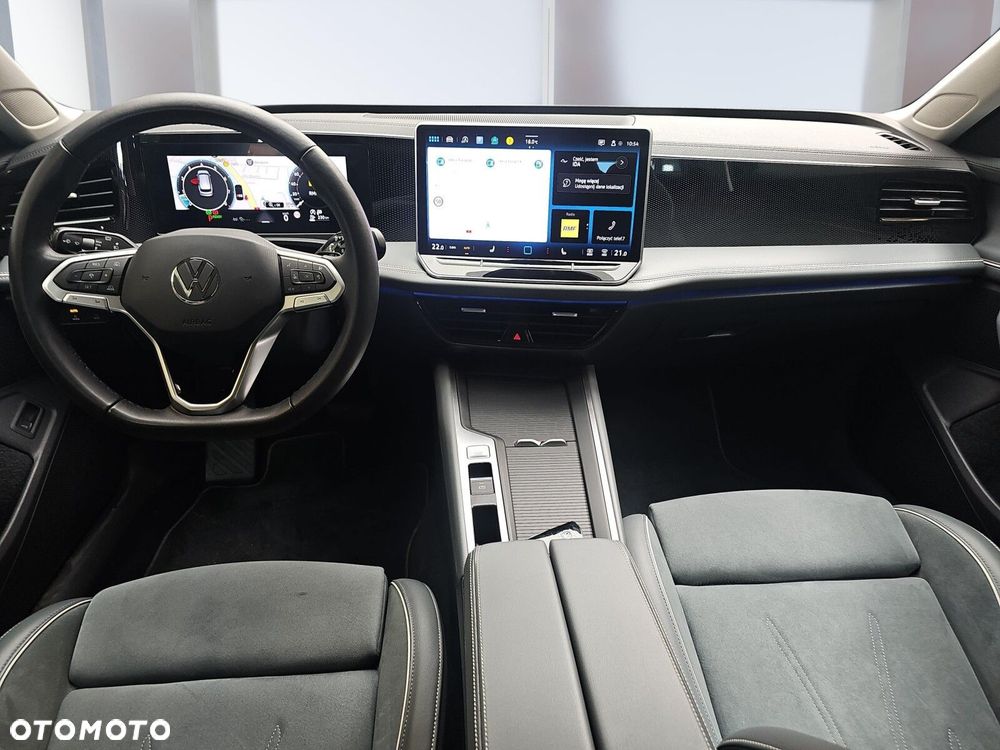 Volkswagen Passat - 8