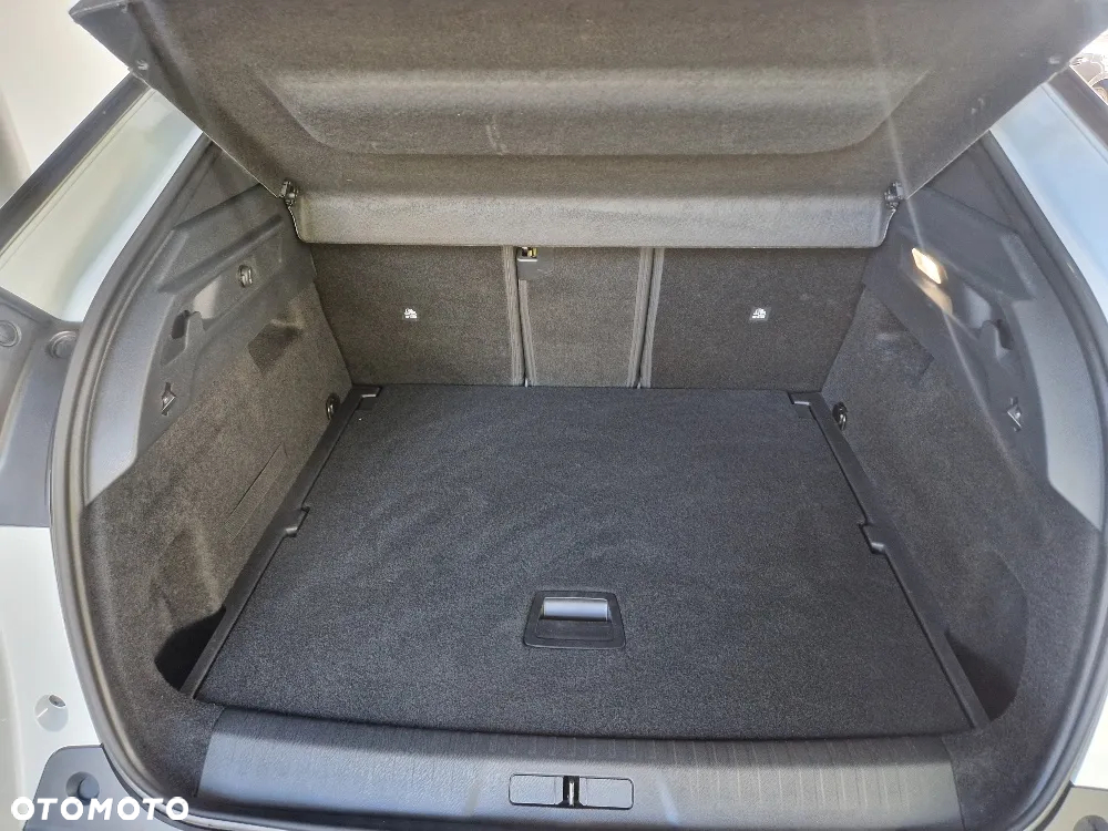 Peugeot 3008 1.2 PureTech mHEV Allure Pack S&S e-DCS6 - 14