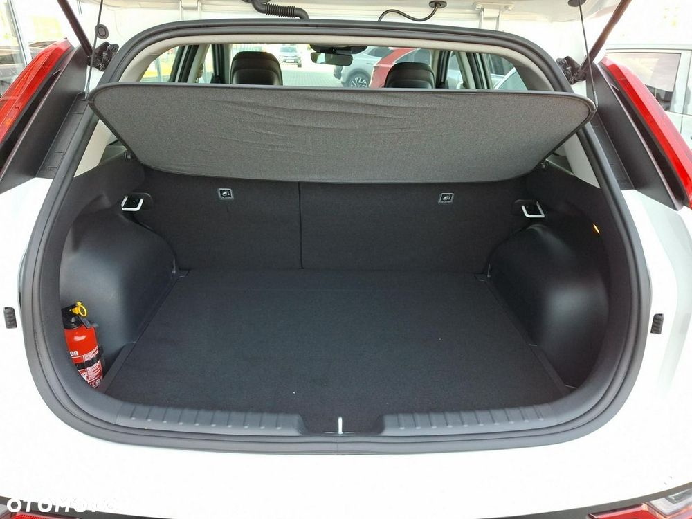 Kia Niro 1.6 GDI Hybrid M - 17