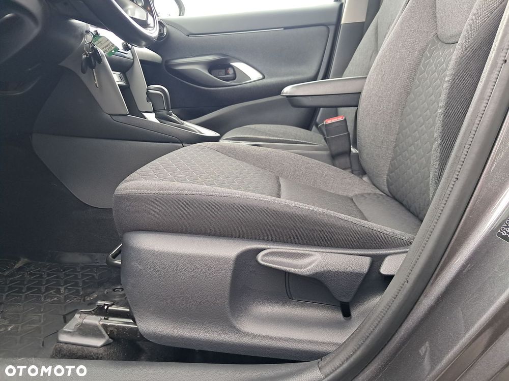 Toyota Yaris Cross Hybrid 1.5 Comfort - 13