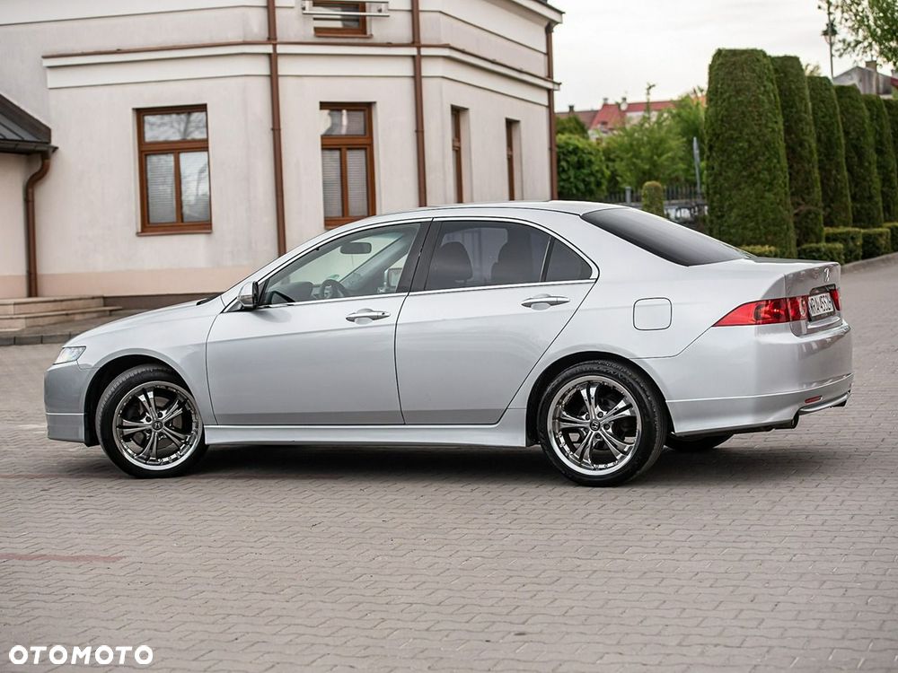 Honda Accord 2.4 i Executive - 13