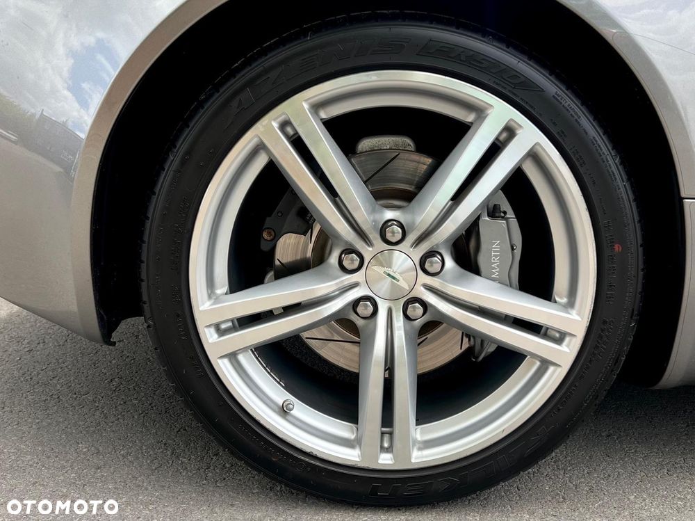 Aston Martin V8 Vantage ver-4-7-sportshift - 28