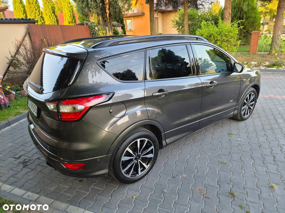 Ford Kuga 2.0 TDCi 4x4 ST-Line - 13