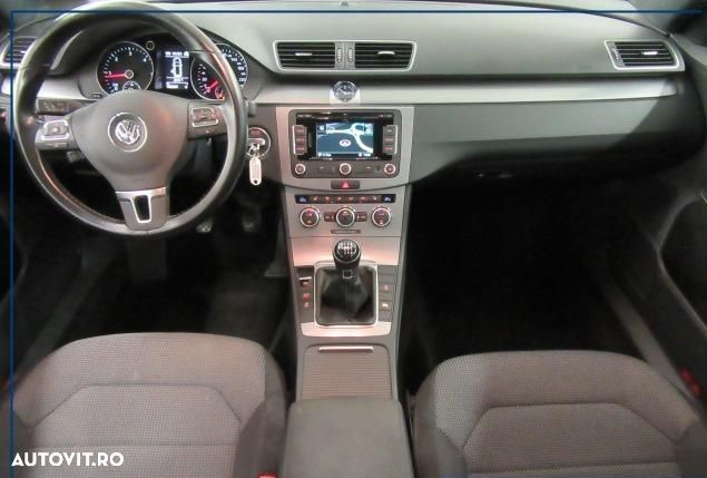 Volkswagen Passat 1.6 TDI BlueMotion Technology Business Edition - 5