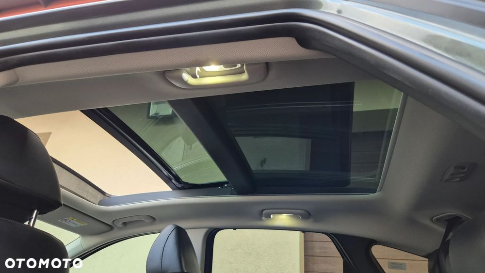 Hyundai Tucson 1.6 T-GDi HEV Executive N Line 4WD - 26