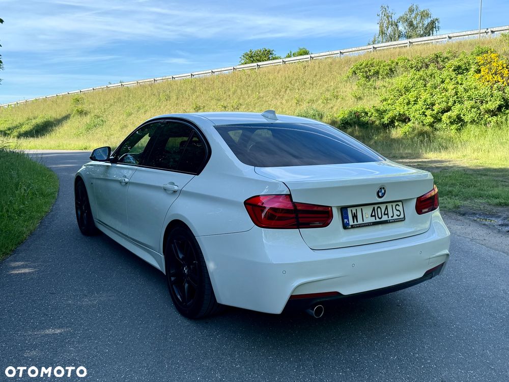 BMW Seria 3 318d M Sport - 4