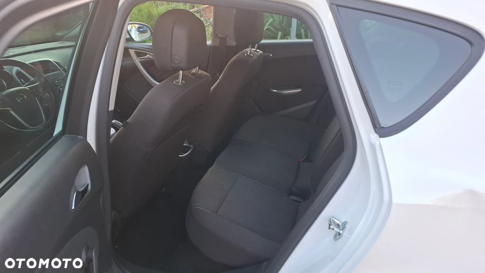 Opel Astra - 9