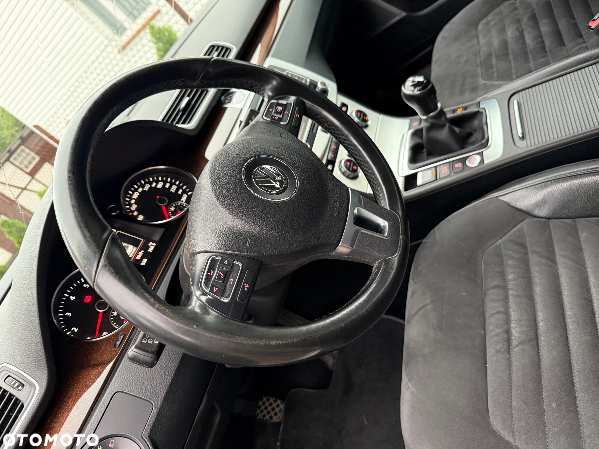 Volkswagen Passat 1.4 TSI BMT Highline - 16