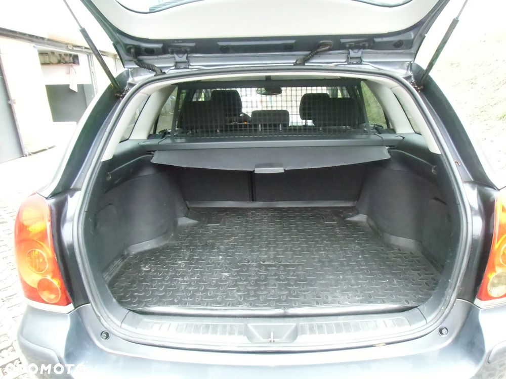 Toyota Avensis 2.2 D-CAT Executive - 10